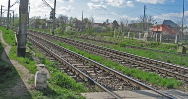 Stire din Eveniment : Un bărbat a fost găsit electrocutat pe calea ferată
