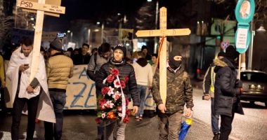 Cele mai mari proteste de la Revoluția din 1989! Peste jumătate de milion de români, în stradă! - 2