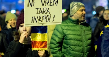 Cele mai mari proteste de la Revoluția din 1989! Peste jumătate de milion de români, în stradă! - 14