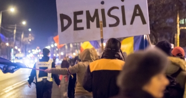 Cele mai mari proteste de la Revoluția din 1989! Peste jumătate de milion de români, în stradă! - 16