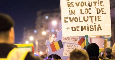 Cele mai mari proteste de la Revoluția din 1989! Peste jumătate de milion de români, în stradă! - 18