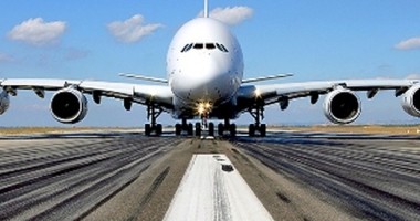 Stire din Actualitate : Un avion de pasageri a luat foc la aterizarea pe aeroportul din Florența