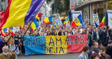 Stire din Eveniment : Constanța! Zeci de unioniști vor pleca spre Moldova, la Marșul Centenar
