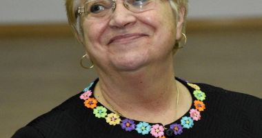 Stire din Sport : Elena Frîncu, în pragul Zilei Naționale  a României: "Mi-aș dori să fim mai solidari"