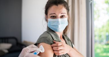Stire din Social : Centru de vaccinare la Spitalul de Boli Infecţioase din Constanța