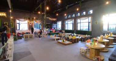S-a deschis primul club de socializare privat pentru adolescenții din Constanța - 4