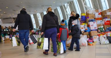 Stire din Social : Centru umanitar la Pavilionul Expozițional din Constanța. Ce produse sunt necesare pentru refugiaţii ucraineni