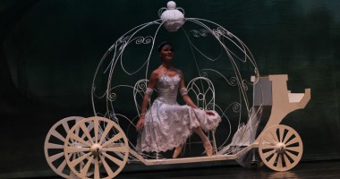 "Cenușăreasa", o altă frumoasă poveste a Teatrului "Oleg Danovski" - 2