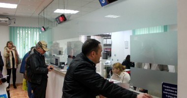 Stire din Social : Ce pățiți dacă nu vă plătiți la timp taxele și impozitele locale