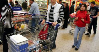 Atenție ce jucării cumpărați! Cât de periculoasă poate fi o păpușică - 2