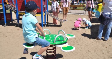 Ce pericole se ascund la locul de joacă pentru copii - 3