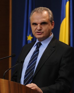 Stire din Sănătate : Coplata nu ar aduce bani în sistem, recunoaște ministrul Sănătății