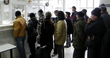 Ce program au casieriile RAJA, de 1 Mai