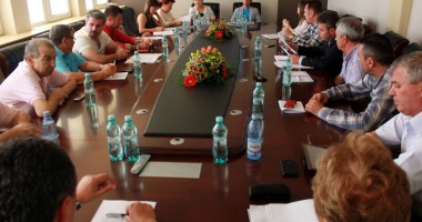 Stire din Politică-Administrație : Ce proiecte au votat consilierii locali din Mangalia
