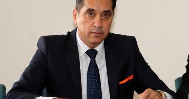 Stire din Politică-Administrație : Ce propunere are senatorul Chiru pentru ca oamenii să se îndrepte  spre cultură