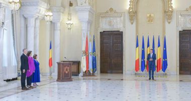 Stire din Eveniment : Mesajul lui Iohannis, către noii judecători CCR: "Vă doresc să faceţi aşa cum aţi jurat"