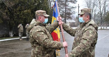 GALERIE FOTO. Ceremonii de predare – primire a drapelului la Batalionul 911 Infanterie “Capidava” şi la Batalionul 345 Artilerie “Tomis” - 2