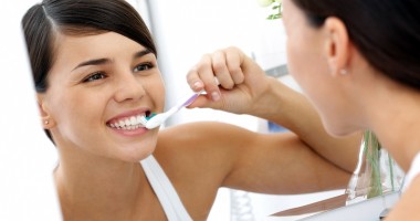 Stire din Sănătate : Ce riscă o gravidă care nu are grijă de dantură în timpul sarcinii