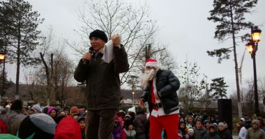 Stire din Politică-Administrație : Primarul Gheorghe Hânsă, alături de elevii din oraș