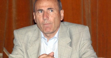 Stire din Politică-Administrație : Aleșii locali oferă pachete de sărbători pentru pensionarii din Cernavodă