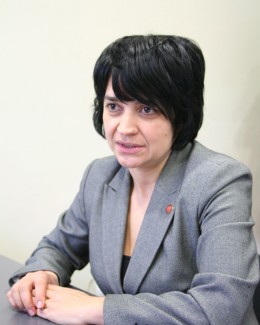 Stire din Politică-Administrație : Cum i-a convins primarul Mariana Mircea pe consilieri să-i voteze un proiect
