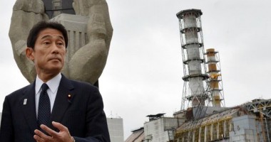Stire din Actualitate : Ministrul de Externe japonez a vizitat centrala nucleară de la Cernobîl