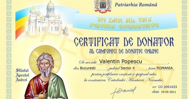 Patriarhul Daniel oferă certificate de donator pentru Catedrala Neamului