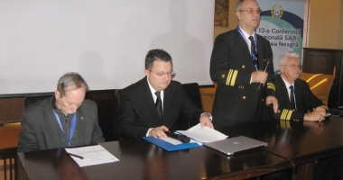 Stire din Economie : Ce șanse au victimele catastrofelor navale de pe Marea Neagră  să fie salvate?