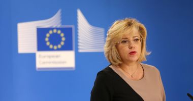 Stire din Politică-Administrație : Ce spune Liviu Dragnea despre o posibilă numire  a Corinei Crețu ca premier