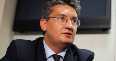 Stire din Sănătate : Medicamente falsificate în farmacii