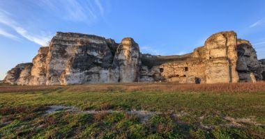 Stire din Cultură-Educație : A doua ediție a Școlii de Vară de la Carsium - Hârșova