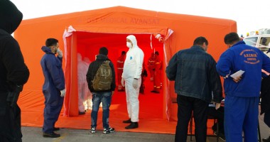 Cetățean turc, încătușat pentru că a călăuzit peste 80 de migranți - 4
