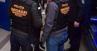 Cetățeni străini scoși din țară după o acțiune a polițiștilor de imigrări Constanța - 2