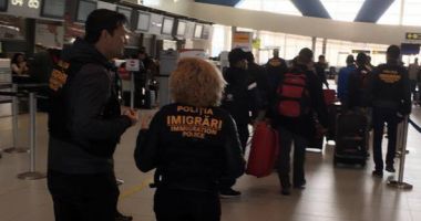 Cetățeni străini scoși din țară după o acțiune a polițiștilor de imigrări Constanța - 3