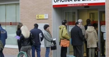 Stire din Economie : Ce trebuie să știe salariații români ai angajatorilor din alte state