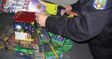 Stire din Eveniment : Captură impresionantă! Peste cinci tone de pirotehnice, într-un depozit neautorizat