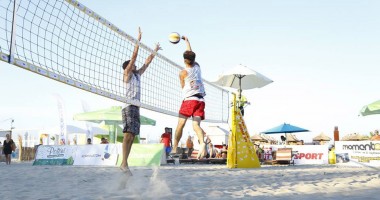 Stire din Sport : Ce vedete românești vin la campionatul de beach-volley