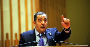 Stire din Politică-Administrație : Cezar Preda  a demisionat din funcțiile pe care le avea în PDL