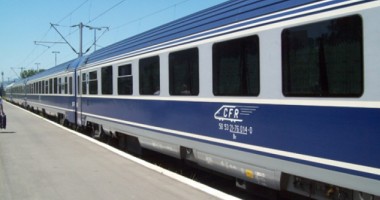 Stire din Economie : Trenuri InterRegio vor parcurge în 2 ore și 40 minute distanța București -Constanța