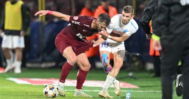 Stire din Sport : CFR Cluj şi FCSB au încheiat la egalitate, scor 2-2 în Superligă