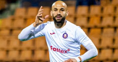Stire din Sport : CFR Cluj l-a transferat pe atacantul bosniac Luka Juricic