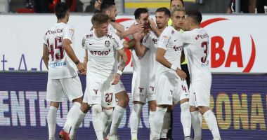 Stire din Sport : CFR Cluj a demolat-o pe UTA Arad în Superliga României