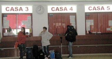 CFR-iștii au blocat 900 de trenuri în gări - 4