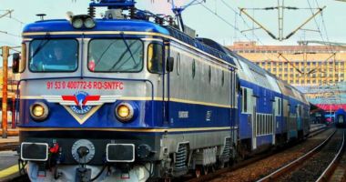 Stire din Economie : CFR - Călători va avea un buget găurit de pierderi și datorii în 2021