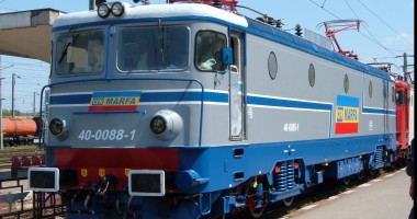 Stire din Economie : CFR Marfă va renunța la 2.500 de angajați anul viitor, aproape 30% din personal