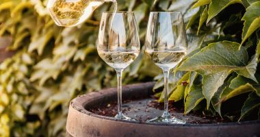 Savurează un pahar de Chardonnay cu gust autentic românesc! - 2