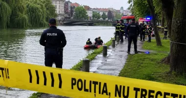 Stire din Eveniment : O arhitectă de 30 de ani, găsită moartă în râul Bega după o noapte de căutări