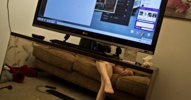 Stire din Actualitate : Un patron de videochat a câştigat peste 11 milioane de dolari, dar nu a plătit nicio taxă
