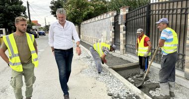 Stire din Politică-Administrație : Administraţia locală din Năvodari continuă lucrările de amenajare a străzilor din localitate