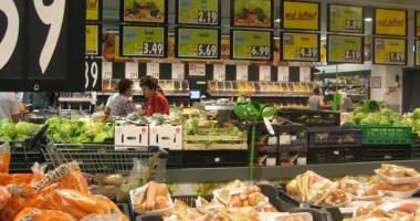 Stire din Economie : Chiar au redus prețurile!